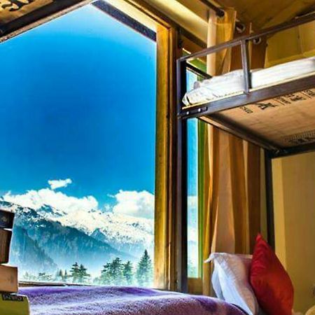 Hotel Apple Villa Маналі Екстер'єр фото