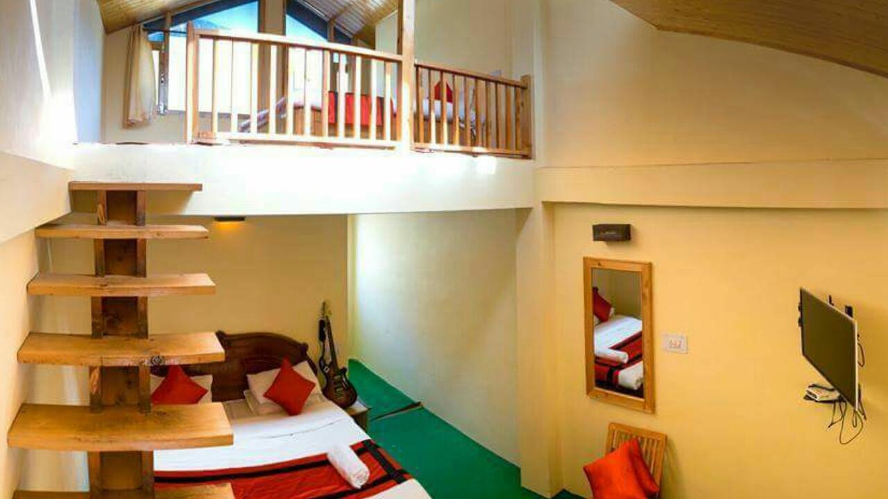 Hotel Apple Villa Маналі Екстер'єр фото