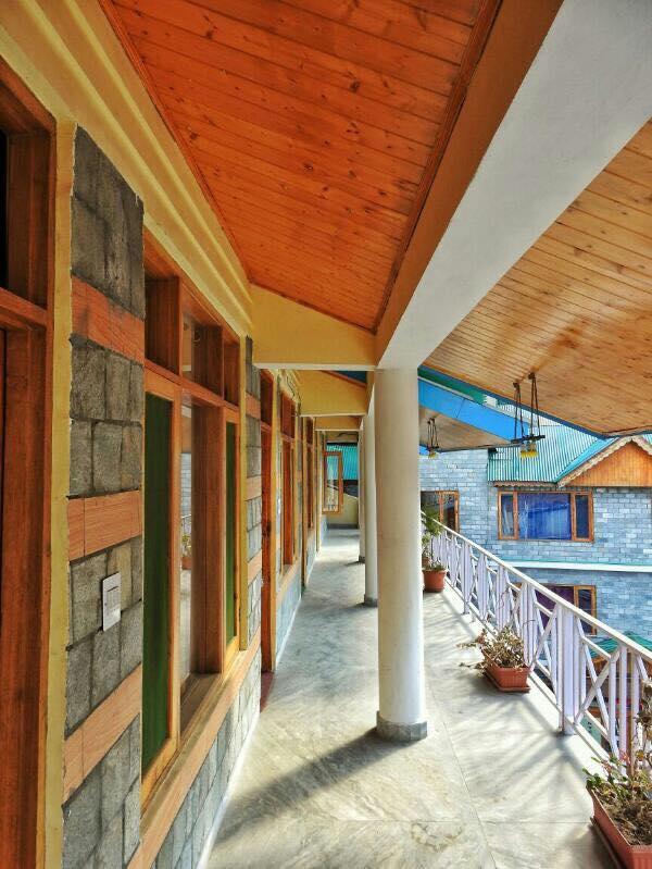 Hotel Apple Villa Маналі Екстер'єр фото